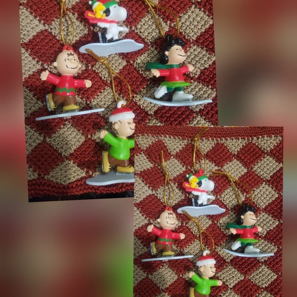 Christmas Peanuts Snoopy Ornaments LOT OF 8